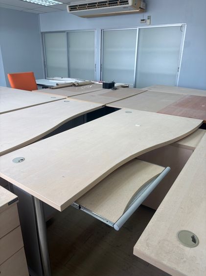 เฟอร์นิเจอร์สำนักงาน รูปที่ 4