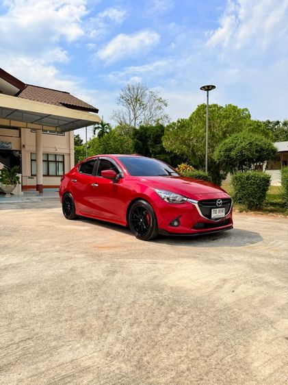 รถ Mazda Mazda 2 1.3 High Plus สี แดง