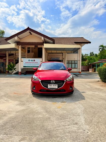 Mazda Mazda 2 2015 1.3 High Plus Sedan เบนซิน ไม่ติดแก๊ส เกียร์อัตโนมัติ แดง รูปที่ 3