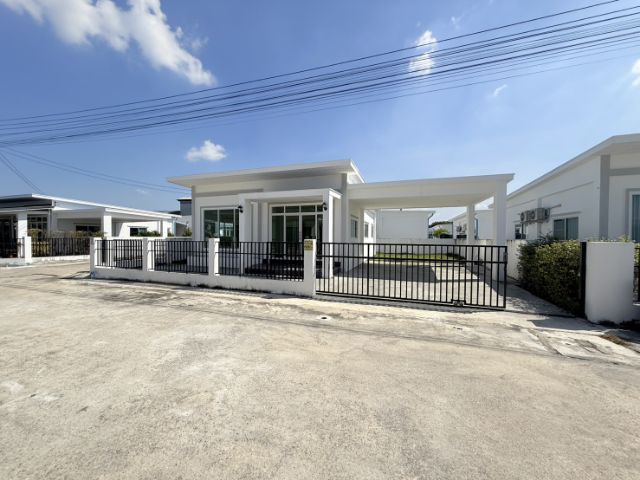 อื่นๆ ไม่มี 2024 ใช่ ขายบ้านเดี่ยว: วิคตอรี่โฮม🌱 บ้านโป่ง-ท่าผา ราชบุรี ทำเลดี ติดถนนใหญ่ ขนาด 64 ตรว. 2 ห้องนอน พื้นที่กว้าง จอดรถได้ 2 คัน 💥ขายราคาพิเศษ 1.79 ลบ.💥 รูปที่ 4