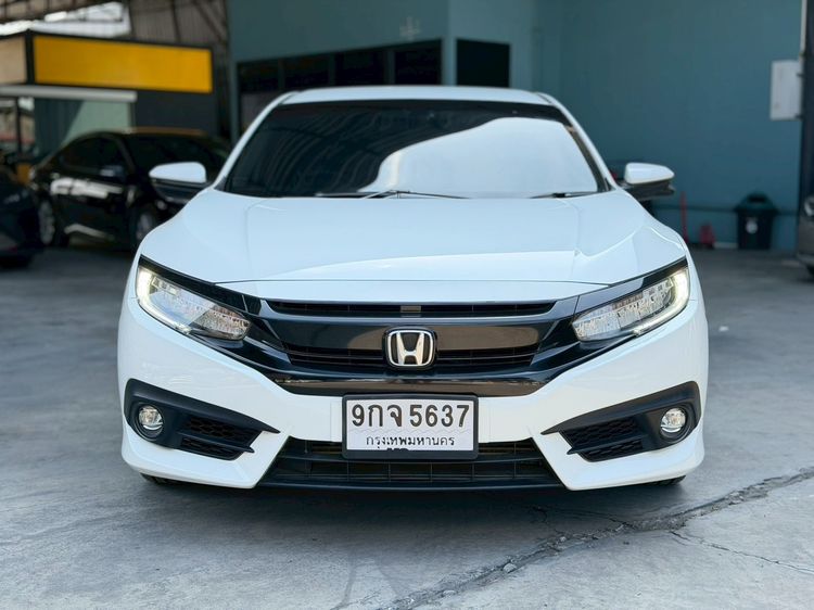 Honda Civic 2018 1.5 Turbo RS Sedan เบนซิน ไม่ติดแก๊ส เกียร์อัตโนมัติ ขาว รูปที่ 2