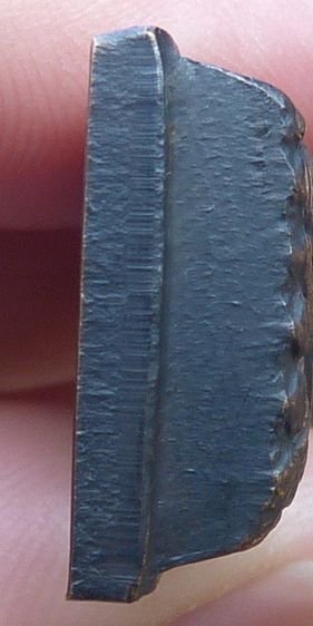 หลวงปู่ทวดพิมพ์ใหญ่หลังหนังสือ รูปที่ 5