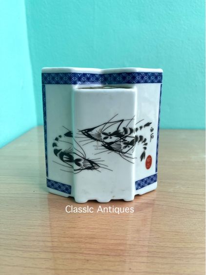 ที่ใส่พู่กัน กังไส สะสม