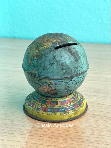 กระปุกออมสิน ลูกโลก สังกะสี เก่าโบราณสะสม