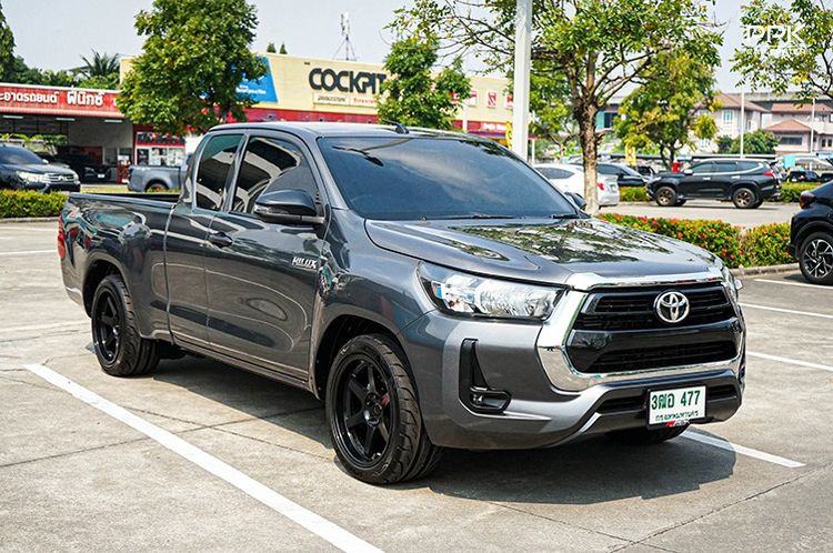 Toyota Hilux Revo 2023 2.4 Z Edition Entry Pickup ดีเซล ไม่ติดแก๊ส เกียร์ธรรมดา ขาว รูปที่ 3