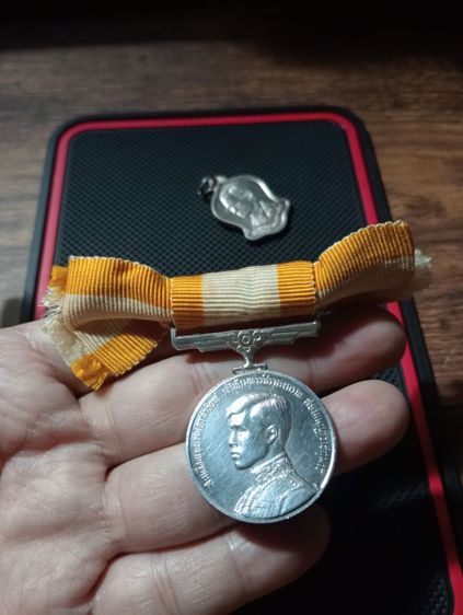 ประกันแท้..เหรียญ ร.9ปี 2530,ร.10ปี 2515..เนื้อเงินแท้เดิมสภาพสุดเยี่ยม รูปที่ 6