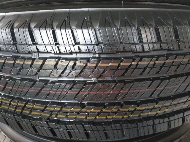 แม็กมิตซู ขอบ17 สีอบpowder coat พร้อมยางป้ายแดงบริสโตน 255 70 17 ปี25 ยางป้ายแดงมีตุ่มหน้ายางทุกเส้นใส่ triton ปาเจ19500 รูปที่ 14