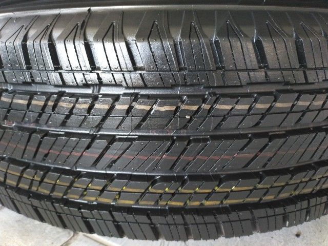 ยางป้ายแดงบริสโตน 255 70 17 ปี25 รูปที่ 2