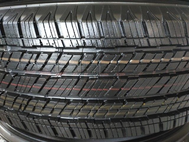 ยางป้ายแดงบริสโตน 255 70 17 ปี25 รูปที่ 3