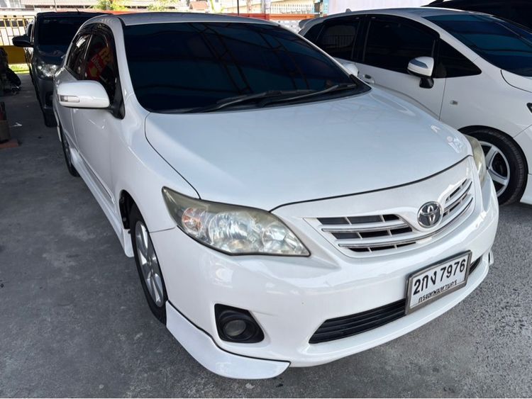 รถ Toyota Altis 1.6 E CNG สี ขาว