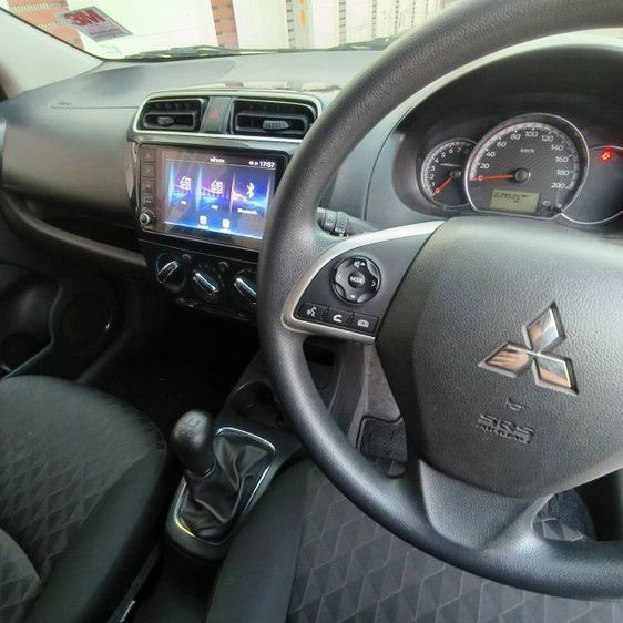 Mitsubishi Mirage 2021 1.2 Glx Limited Edition Sedan เบนซิน ไม่ติดแก๊ส เกียร์ธรรมดา ขาว รูปที่ 4
