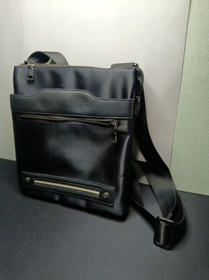 กระเป๋าสะพายข้าง Urban Style วัสดุพรีเมียม ทนทาน ฟังก์ชันครบ จบในใบเดียว รูปที่ 2