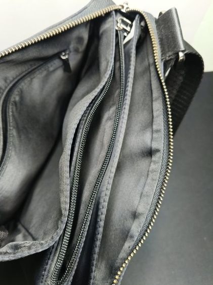 กระเป๋าสะพายข้าง Urban Style วัสดุพรีเมียม ทนทาน ฟังก์ชันครบ จบในใบเดียว รูปที่ 8