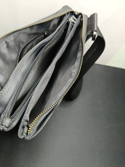 กระเป๋าสะพายข้าง Urban Style วัสดุพรีเมียม ทนทาน ฟังก์ชันครบ จบในใบเดียว รูปที่ 5