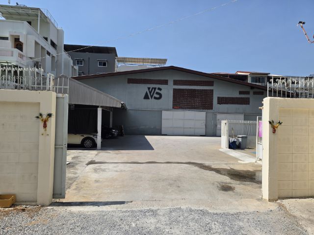 ไม่ใช่ ให้เช่าโกดัง 860 ตรม และโกดังเล็ก 380 ตรม รวม พ.ท ว่าง ทั้งหมด ประมาณ 400 ตรว  รูปที่ 4