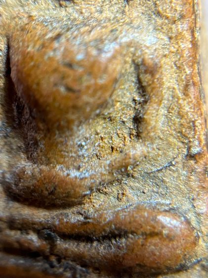 พระผงสุพรรณ เนื้อดินเนื้อหาเก่าสวยน่าเก็บสะสม รูปที่ 7