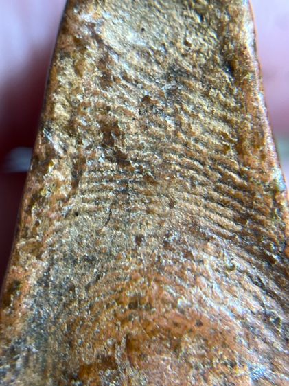 พระผงสุพรรณ เนื้อดินเนื้อหาเก่าสวยน่าเก็บสะสม รูปที่ 9