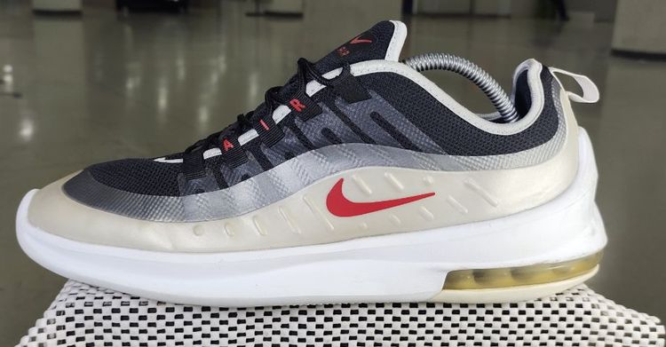รองเท้า💥Nike Air - Max💥ของแท้‼️พื้นนิ่ม เบา สวยๆ สภาพดี💥ไซร์ 44 รูปที่ 4