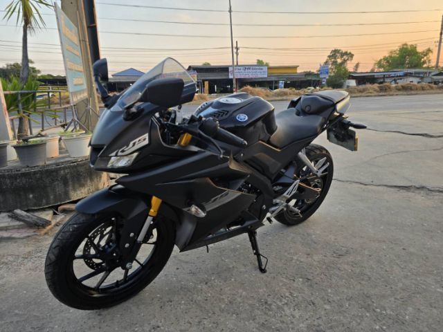 ขายด่วน yamaha yzf r15 ปี 2021 รูปที่ 3