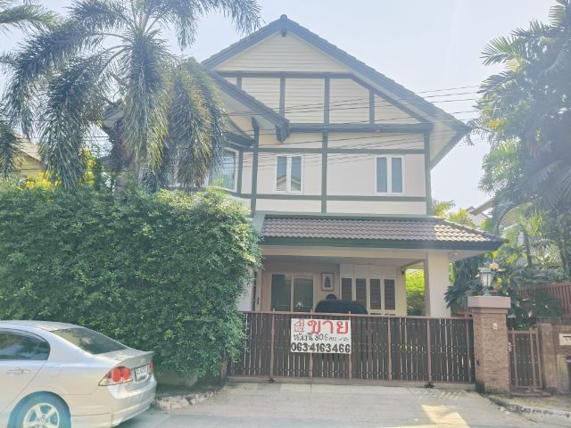 บ้านเดี่ยวลัดดารมย์วัชรพลรัตนโกสินทร์