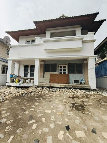 ขายด่วนบ้านเพอร์เฟครามคำแหง 126