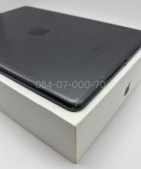 ขายถูก IPAD GEN 8 32 gb. WIFI รูปที่ 3