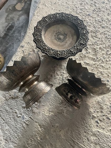 รับซื้อเครื่องเงินเก่าเครื่องทองเหลืองเก่า เบญจรงค์ลายครามเก่า รูปที่ 2