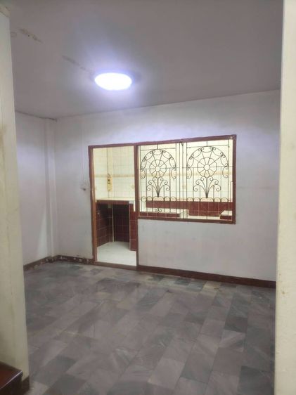 อื่นๆ ไม่มี สร้างเสร็จก่อน 2010 ขายทาวเฮ้าส์ หมู่บ้านเมืองทรัพย์ธาน (ใกล้ซาฟารีเวิล์ด ห้างแฟชั่นไอส์แลนด์) รูปที่ 4