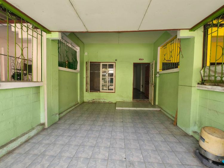 อื่นๆ ไม่มี สร้างเสร็จก่อน 2010 ขายทาวเฮ้าส์ หมู่บ้านเมืองทรัพย์ธาน (ใกล้ซาฟารีเวิล์ด ห้างแฟชั่นไอส์แลนด์) รูปที่ 2