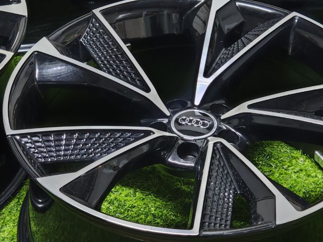 ล้อมือสองสภาพดี Audi รูปที่ 2