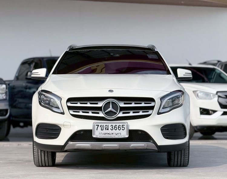 Mercedes-Benz GLA-Class 2018 GLA250 Utility-car เบนซิน ไม่ติดแก๊ส เกียร์อัตโนมัติ ขาว รูปที่ 2