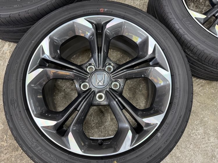 ล้อแม็ก HONDA CIVIC ขอบ 17“ ถอดป้ายแดง ยาง YOKOHAMA 215-50R17 ปี 25 สีเส้นตุ่มหน้ายางยังอยู่ครบ รูปที่ 5