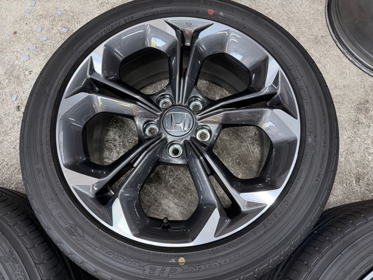 ล้อแม็ก HONDA CIVIC ขอบ 17“ ถอดป้ายแดง ยาง YOKOHAMA 215-50R17 ปี 25 สีเส้นตุ่มหน้ายางยังอยู่ครบ รูปที่ 8