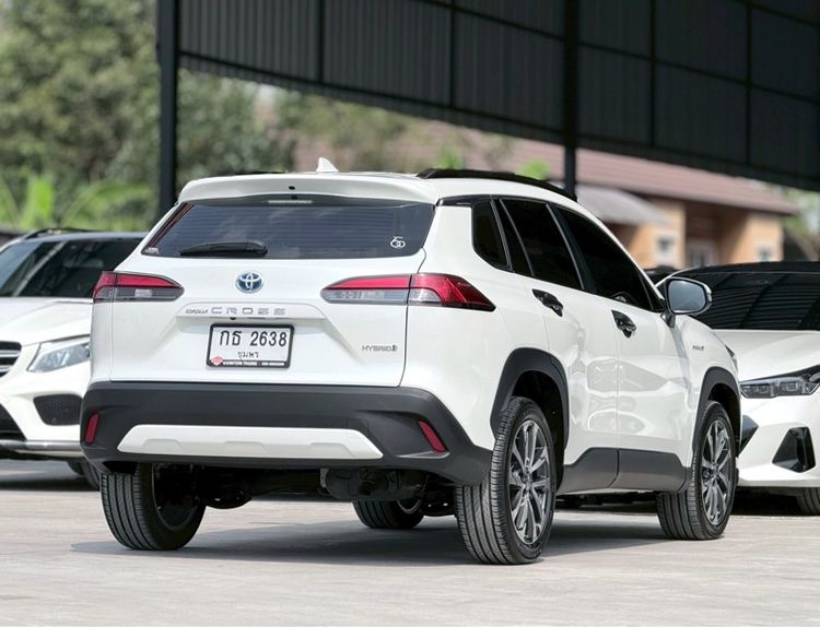 Toyota Corolla Cross 2022 1.8 Hybrid Premium Safety Utility-car ไฮบริด ไม่ติดแก๊ส เกียร์อัตโนมัติ ขาว รูปที่ 4