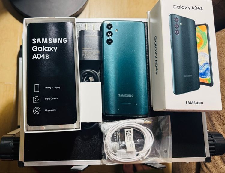 Samsung A04S Ram 4 gb rom 64 gb