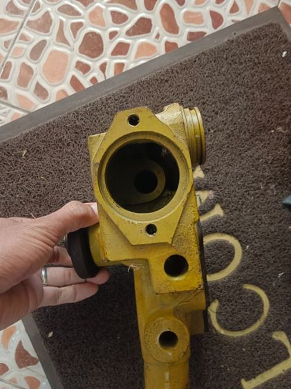  Komatsu ใช้ในรถขุด รูปที่ 3