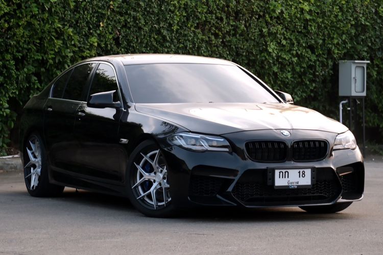รถ BMW Series 5 525d สี ดำ