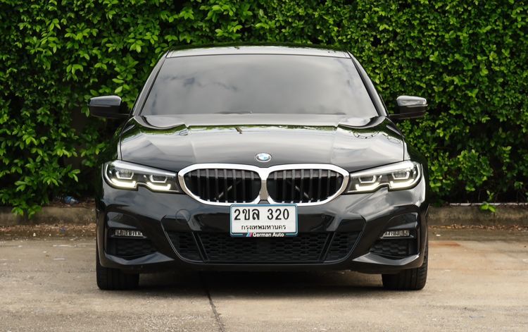 BMW Series 3 2021 320d Sedan ดีเซล ไม่ติดแก๊ส เกียร์อัตโนมัติ ดำ รูปที่ 2