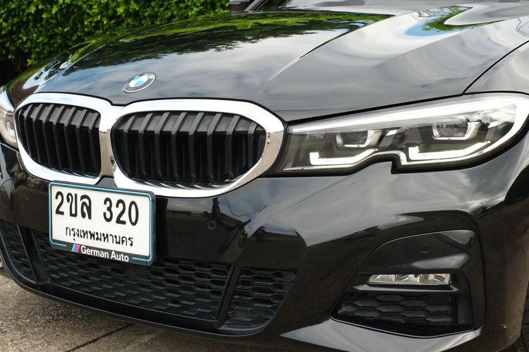 BMW Series 3 2021 320d Sedan ดีเซล ไม่ติดแก๊ส เกียร์อัตโนมัติ ดำ รูปที่ 4