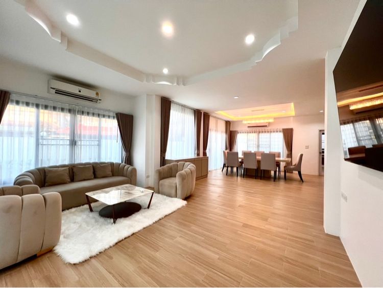 ตกแต่งครบ ใช่ บ้านเช่า Pool villa ขนาดใหญ่ใจกลางพัทยาเหนือ รูปที่ 3