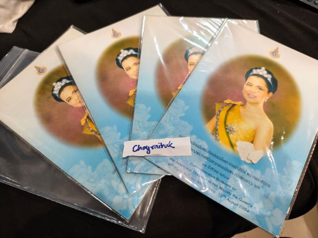 ราคาถูก ธนาบัตร แบงค์ 100 บาท  พระพันปีหลวง พระราชินีนาถ  พร้อมปก
น่าสะสม ไม่ผ่านใช้ สวยๆ มีหลายชุด
