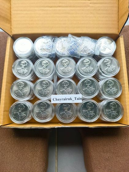 
เหรียญ 20 บาท นิเกิ้ล พระราชินีนาถ พระพันปีหลวง วาระ 90 พรรษาฯ  ค่าส่ง 40฿
มี 90 เหรียญ สวยๆ ไม่ผ่านใช้ พร้อมตลับ ครับ
 รูปที่ 2