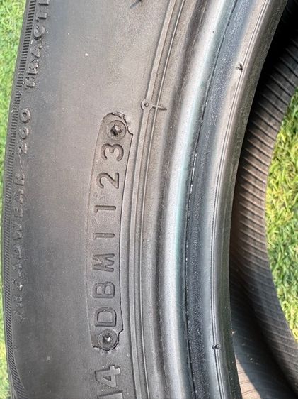 ยางรถยนต์Bridgestone มือสอง ขนาด205 รูปที่ 2