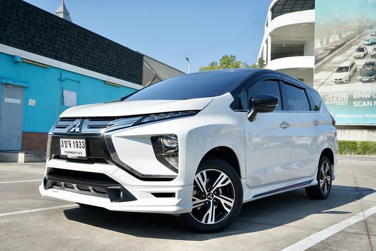 รถ Mitsubishi Xpander 1.5 GT สี ขาว