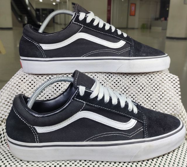 รองเท้า💥 VANS💥ของแท้‼️หนังกลับ สีดำ พื้นเดิมๆ สวยๆ สภาพดี💥ไซร์ 43 รูปที่ 12