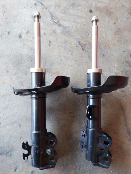 โช๊ค tokico Toyota Altis ปี 2020-2023 รูปที่ 3