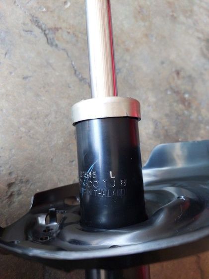 โช๊ค tokico Toyota Altis ปี 2020-2023 รูปที่ 2