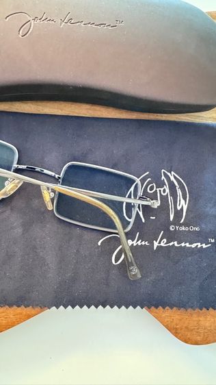 แว่นตา John Lennon รูปที่ 4