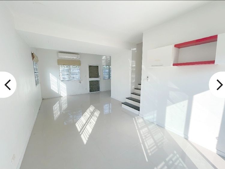 Pruksa ไม่มี ขายทาวน์โฮมหลังริม โครงการบ้านพฤกษา บรมราชชนนี-สาย 5  รูปที่ 2