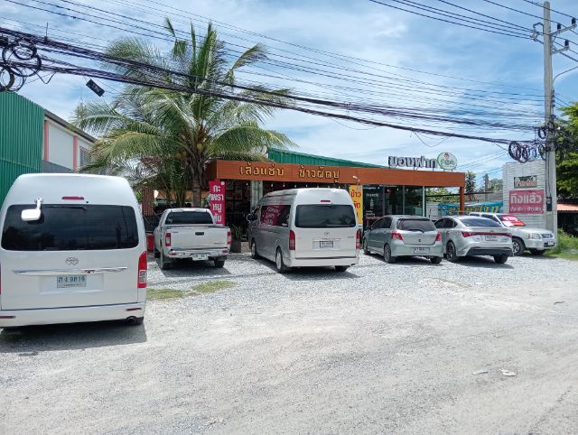 เซ้งร้าน อาคารขนาดใหญ่ ได้บ้านพัก ห้องพักคนงาน ลานจอดรถ ทำเลดีมากก 5 ดาว ราคาต่อรองได้  (เหมาะมาก ร้านอาหาร หมูกะทะ อู่ เต้นรถ ร้านยาง ฯลฯ) รูปที่ 4